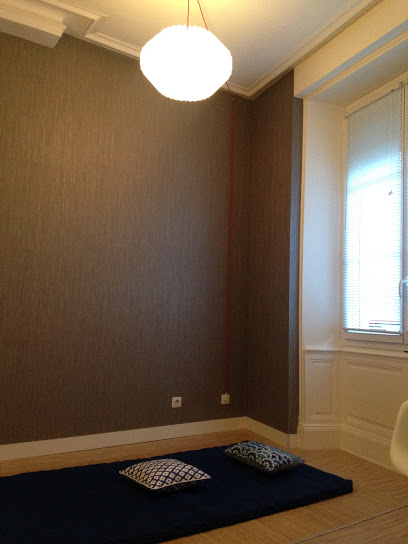 JULIE DELANOUE : infos, localisation, contacts... pour ce centre de shiatsu